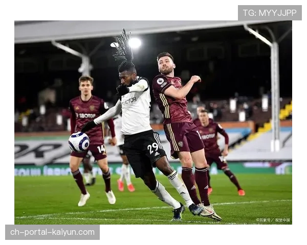 法兰克福顽强防守反击，定位球机会给莱比锡后防施压