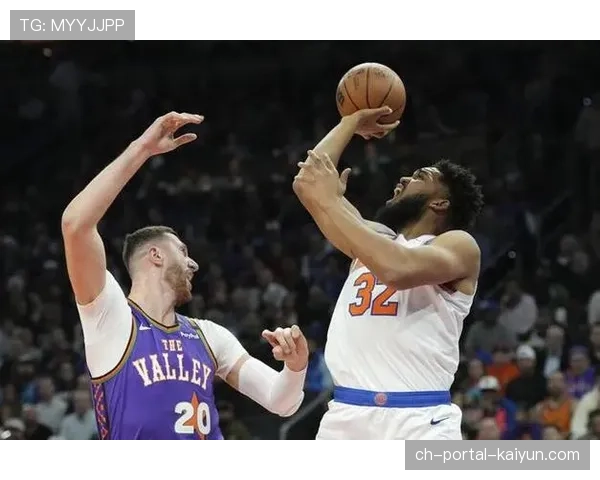 太阳尼克斯对决，布克与布伦森后场对决